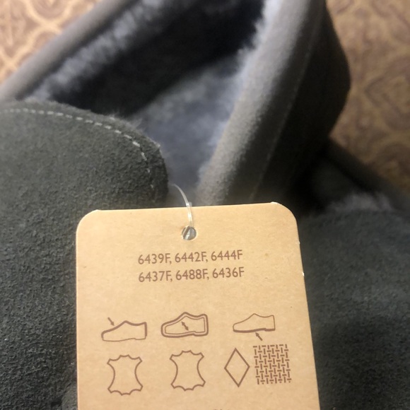 New TOTES 100%  GENUINE Sheepskin slippers / moccasins 291an - Picture 13 of 15